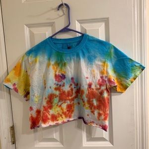 Cropped Tie-Dye T-shirt